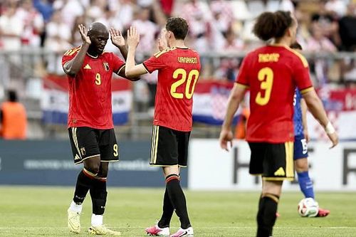 Romelu Lukaku ghi bàn thắng thứ 90 cho đội tuyển quốc gia.