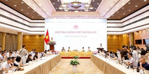 Quang cảnh Họp báo. Ảnh: HỒNG NHUNG