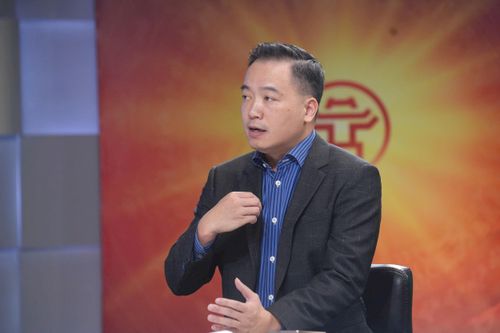 Ông Nguyễn Chí Thanh, Phó Chủ tịch Hội Môi giới bất động sản Việt Nam trao đổi tại chương trình. Ảnh: Phạm Hùng