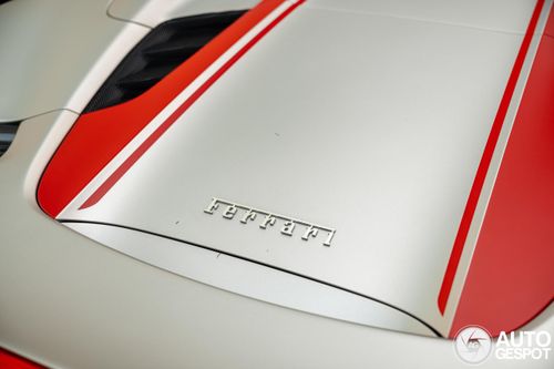 Hiện tại trên thị trường thứ cấp, Ferrari 488 Pista Spider có giá trung bình lên đến 890.000 USD. Tuy nhiên nếu muốn vượt qua đợt đăng kiểm sắp tới, Chico sẽ phải sửa chữa toàn bộ các hư hại trên chiếc siêu xe này.
