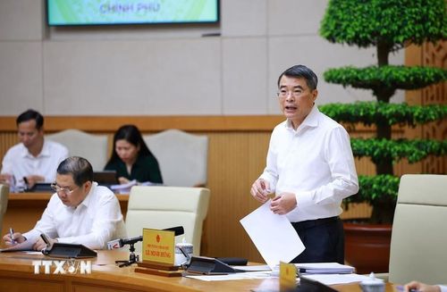 Ủy viên Bộ Chính trị, Thủ tướng Chính phủ Lê Minh Hưng chủ trì phiên họp Chính phủ thường kỳ tháng 5 năm 2026. Ảnh: TTXVN