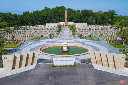 Nghĩa trang Liệt sỹ Núi Nài nằm trên địa bàn phường Thành Sen.