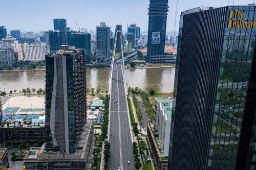 TP. Hồ Chí Minh hướng tới sử dụng hiệu quả các dự án tạo nguồn lực phát triển. Ảnh: Thạc Hiếu