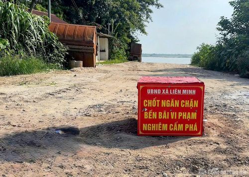 Lực lượng chức năng lắp đặt rào chắn bê tông, ngừng cung cấp điện, rào chắn các khu vực nhằm phòng ngừa tái phạm.