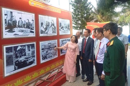 Tìm hiểu lịch sử, văn hóa qua triển lãm ảnh ở Khánh Hòa