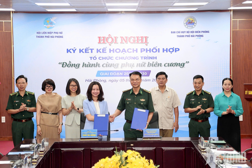  Hai đơn vị ký kết Chương trình phối hợp “Đồng hành cùng phụ nữ biên cương” giai đoạn 2026-2030. 