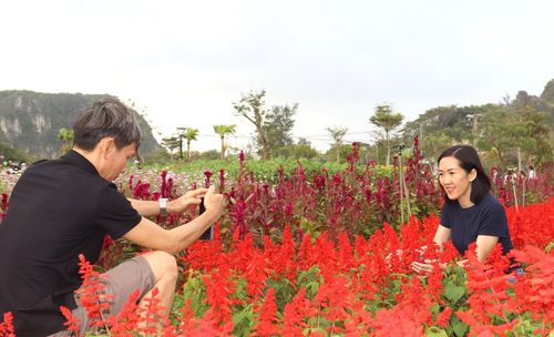 Công viên phía bắc ngọn Thủy Sơn (đường Trần Nhật Duật - Lê Văn Hiến) trở thành điểm đến văn hóa, giải trí của người dân và du khách. Ảnh: NGỌC HÀ