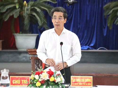 Phó Chủ tịch UBND thành phố Trần Chí Cường kết luận buổi làm việc. Ảnh: QUỐC TUẤN