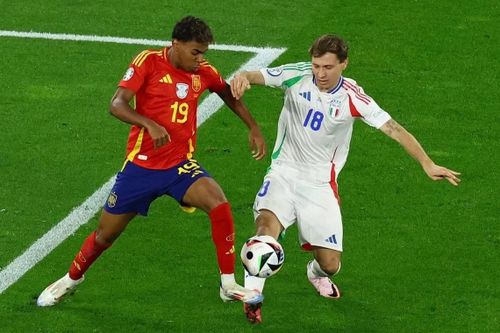 World Cup có thể khiến nhiều cầu thủ trẻ choáng ngợp nhưng với Yamal đó là điều khó xảy ra. Ảnh: Reuters