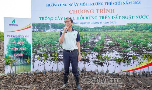 Phát biểu tại chương trình, ông Kiều Tuấn Đạt, Viện trưởng Viện Khoa học lâm nghiệp Nam Bộ, kêu gọi sự chung tay của các tổ chức và cộng đồng trong việc trồng cây phục hồi rừng.