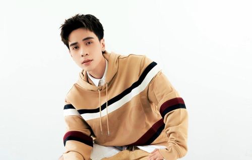 Quang Hùng từng tham gia Anh trai "say hi" mùa 1 và nay xuất hiện ở Tinh hà say hi. Ảnh: FBNV.