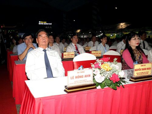 Đại tướng Lê Hồng Anh, nguyên Ủy viên Bộ Chính trị, nguyên Thường trực Ban Bí thư Trung ương Đảng và các đại biểu tham dự Lễ khai hội
