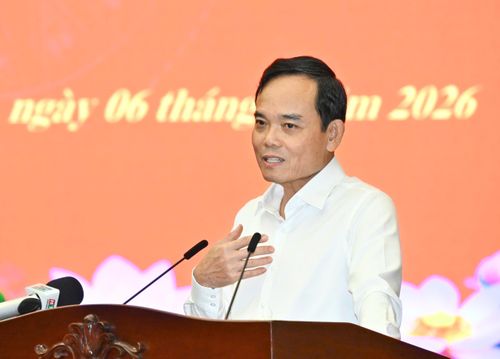 Bí thư Thành ủy TPHCM Trần Lưu Quang phát biểu chỉ đạo hội nghị, sáng 6-6-2026. Ảnh: VIỆT DŨNG