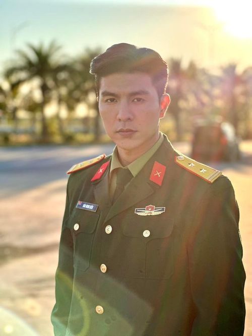Steven Nguyễn đang là một trong những gương mặt trẻ nhận được nhiều sự quan tâm sau loạt dự án điện ảnh gần đây.