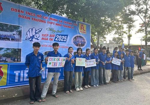 Những lời động viên tinh thần được ĐVTN gửi tới thí sinh.