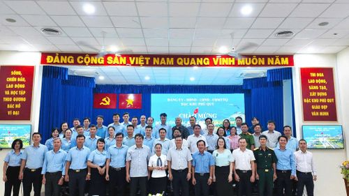 Xã Tân Hà Lâm Hà thăm, trao đổi kinh nghiệm tại Đặc khu Phú Quý