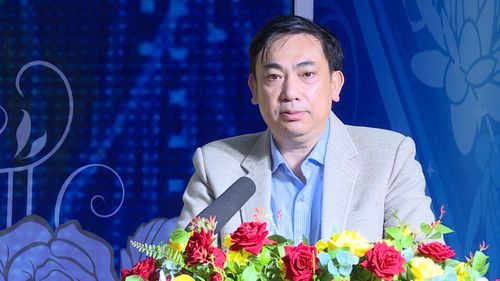 Đồng chí Nguyễn Thanh Hùng, Phó Bí thư Đảng ủy, Phó Giám đốc Báo và Phát thanh, Truyền hình Lâm Đồng phát biểu