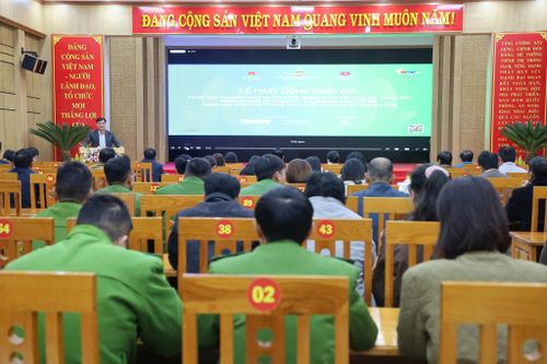 Phường Lang Biang - Đà Lạt, tỉnh Lâm Đồng tổ chức lễ phát động toàn dân bảo vệ môi trường (Ảnh: Đặng Hiền)