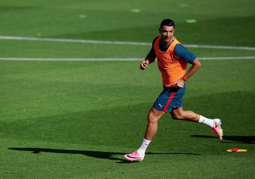 Cristiano Ronaldo là một trong những cầu thủ trên 40 tuổi góp mặt tại World Cup 2026. (Ảnh: Reuters)