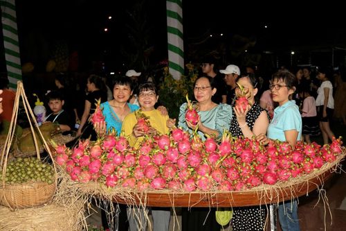 Hiện toàn tỉnh có hơn 134.000 ha cây ăn trái, sản lượng trên 2,5 triệu tấn mỗi năm, là một trong những địa phương có diện tích cây ăn trái lớn của cả nước. Những năm gần đây, Đồng Tháp chuyển mạnh từ tư duy “sản xuất nông nghiệp” sang “kinh tế nông nghiệp”, phát triển ngành hàng theo chuỗi giá trị, nâng cao chất lượng, hiệu quả và sức cạnh tranh của sản phẩm.