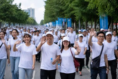 Các hình thức quảng cáo bằng đoàn người đang được quy định chặt chẽ hơn về thủ tục thông báo và tổ chức