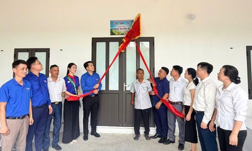 Tuổi trẻ Hải Phòng tổ chức lễ khánh thành Nhà nhân ái tại xã Việt Khê.