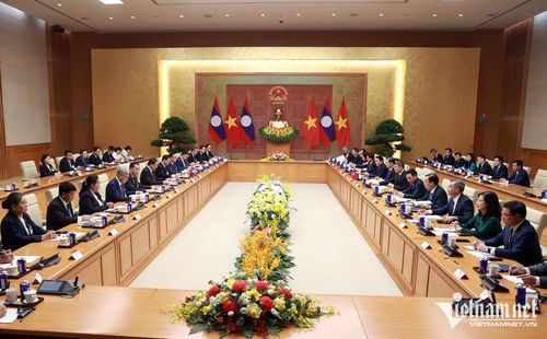 Hội đàm cấp cao giữa hai nước