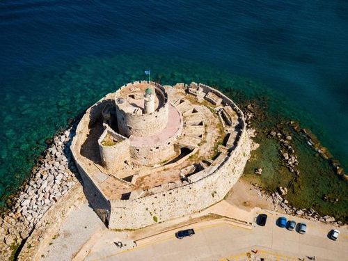 Pháo đài Fort St. Angelo nhìn từ trên cao ở Birgu, Malta. Ảnh: saiko3p/stock.adobe.com