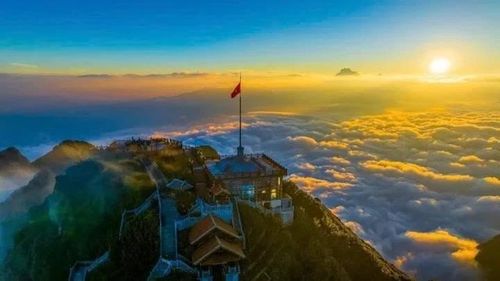 Fansipan được mệnh danh là “nóc nhà Đông Dương”. Ảnh: Tư liệu
