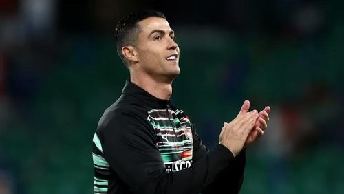 Cristiano Ronaldo sẽ bước sang tuổi 41 khi giải đấu khởi tranh và sẽ trở thành cầu thủ lớn tuổi thứ 4 từng thi đấu tại World Cup. (Ảnh: FIFA)