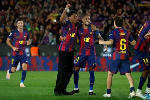Yamal ăn mừng danh hiệu La Liga thứ 2 liên tiếp.