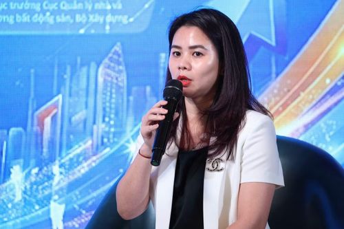 Bà Hoàng Thu Hằng - Phó cục trưởng Cục Quản lý nhà và thị trường bất động sản. Ảnh: ĐT.