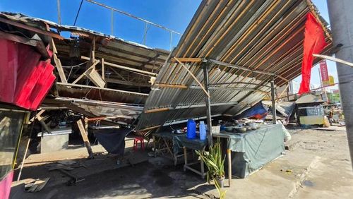 Indonesia phát cảnh báo sóng thần tại khu vực bờ biển phía đông bắc, trong khi Nhật Bản cũng đưa ra cảnh báo tương tự đối với khu vực bờ biển phía nam, từ tỉnh Ibaraki đến tỉnh Okinawa. (Ảnh: Reuters)