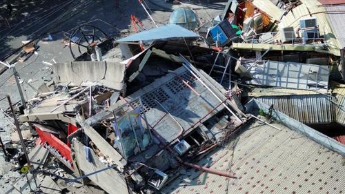 Philippines, Indonesia và Nhật Bản nằm trong Vành đai lửa, nên thường xuyên xảy ra động đất và phun trào núi lửa. (Ảnh: Reuters)