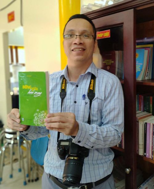Nhà văn Nguyễn Văn Học