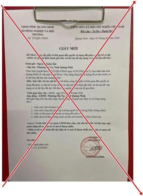 Văn bản giả mạo.