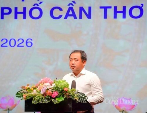Ông Trần Đức Thắng - Bí thư Thành ủy Hà Nội phát biểu tại hội nghị. Ảnh: Khánh Ngọc.