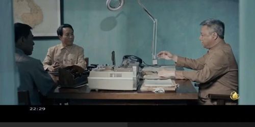 Nhận định của Bộ trưởng Trần Quốc Hoàn về Nguyễn Thành trong tập 11 phim "Tận hiến" cho thấy: Sau người lính giỏi là vị tướng tài.