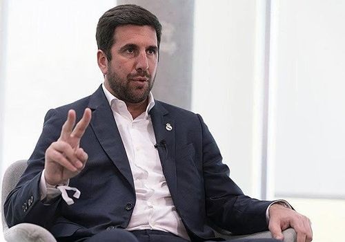 Enrique Riquelme đối mặt thách thức lớn trước Florentino Pérez