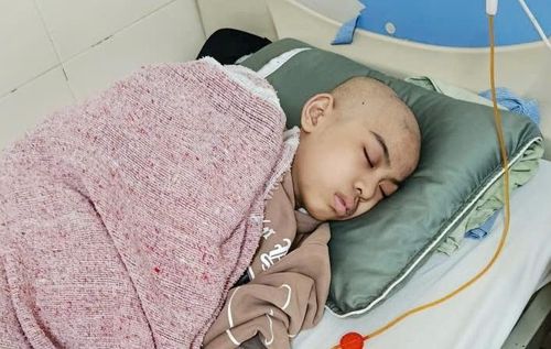 Thiếu niên 15 tuổi ung thư giai đoạn cuối: 'Nếu con chết, mẹ hiến tạng cứu người nhé' - Báo VTC News