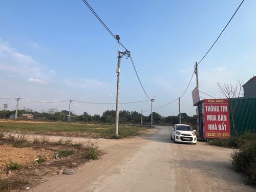 Cẩn trọng khi mua bán trao tay đất không sổ sau ngày 1-7-2014. Ảnh: VŨ DUNG