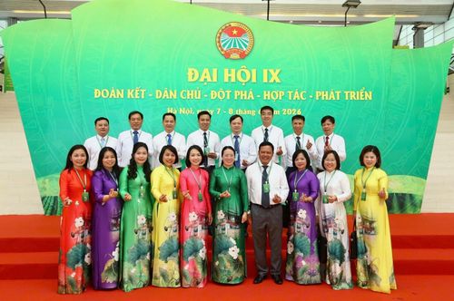 Đoàn đại biểu thành phố Hà Nội dự Đại hội lần thứ IX Hội Nông dân Việt Nam. Ảnh: CTV.