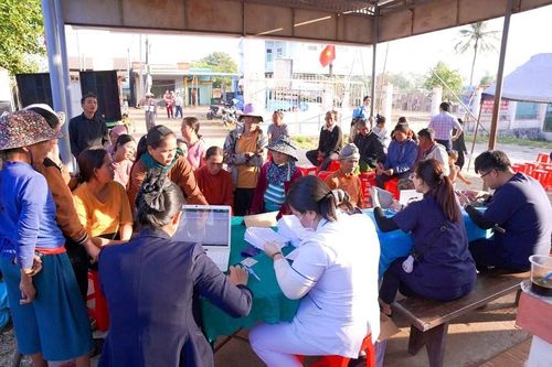 Gia Lai tăng cường chăm sóc sức khỏe cho người dân tại 12 xã đặc thù