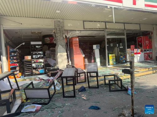  Động đất gây nhiều thiệt hại cho thành phố cảng General Santos, Philippines. Ảnh: XINHUA 