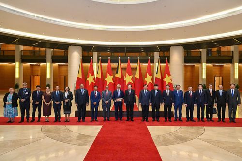 Chủ tịch Quốc hội Trần Thanh Mẫn và Thủ tướng Timor Leste cùng đại biểu hai nước