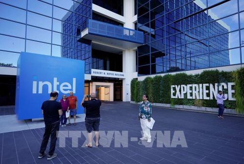 Trụ sở tập đoàn công nghệ Intel ở California, Mỹ. Ảnh: THX/TTXVN