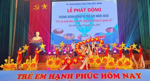  Tiết mục văn nghệ của các em học sinh tại Lễ phát động. 