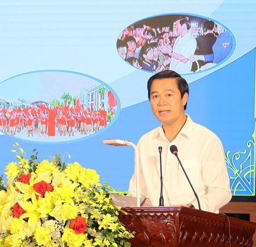  Đồng chí Lê Xuân Lợi phát biểu tại Lễ phát động. 