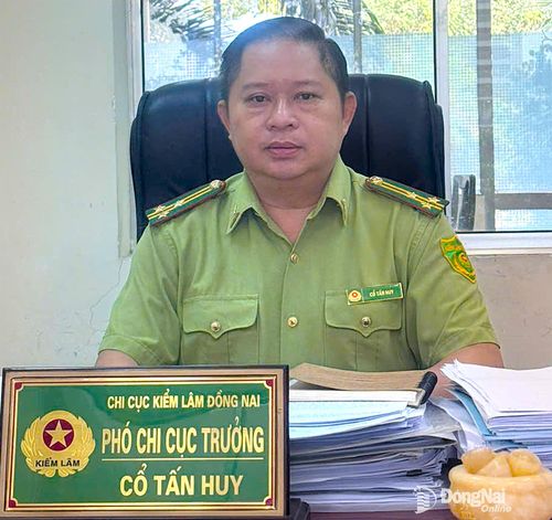 Ông Cổ Tấn Huy, Phó Chi cục trưởng Chi cục Kiểm lâm thành phố Đồng Nai.