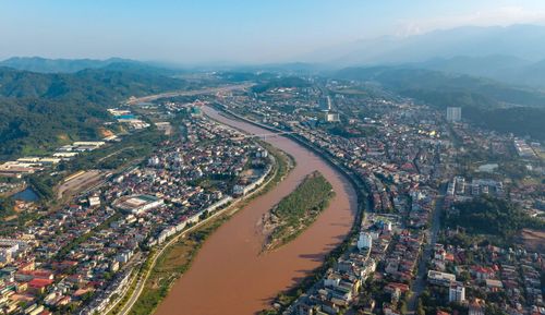 Xây dựng "Phường xã hội chủ nghĩa" sẽ giúp phường Lào Cai có thêm cơ hội phát triển toàn diện, nâng cao đời sống Nhân dân.